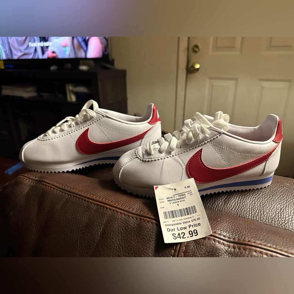 Ladies White Nike Cortez